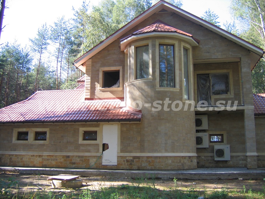 Облицовка фасада ракушечником