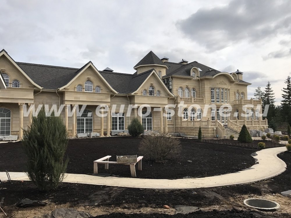 Фасад из ракушечника