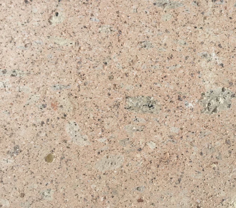 Камень туф розовый