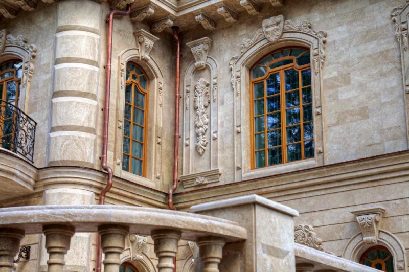 Архитектурные изделия из травертина