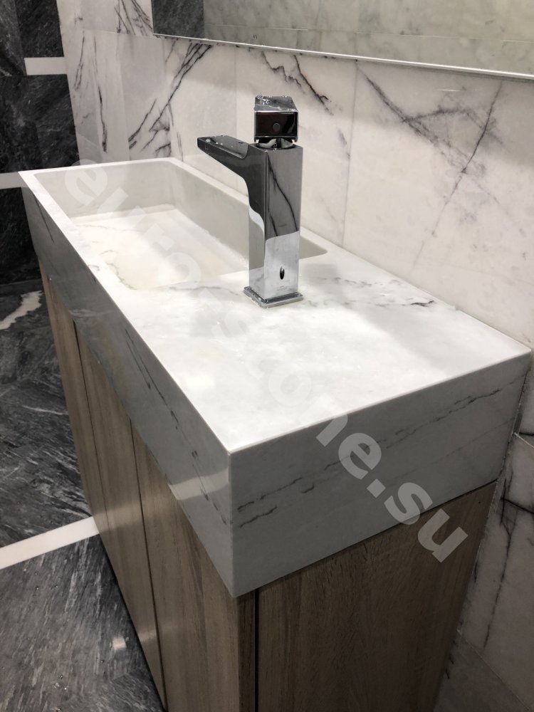 Столешница из белого мрамора на заказ