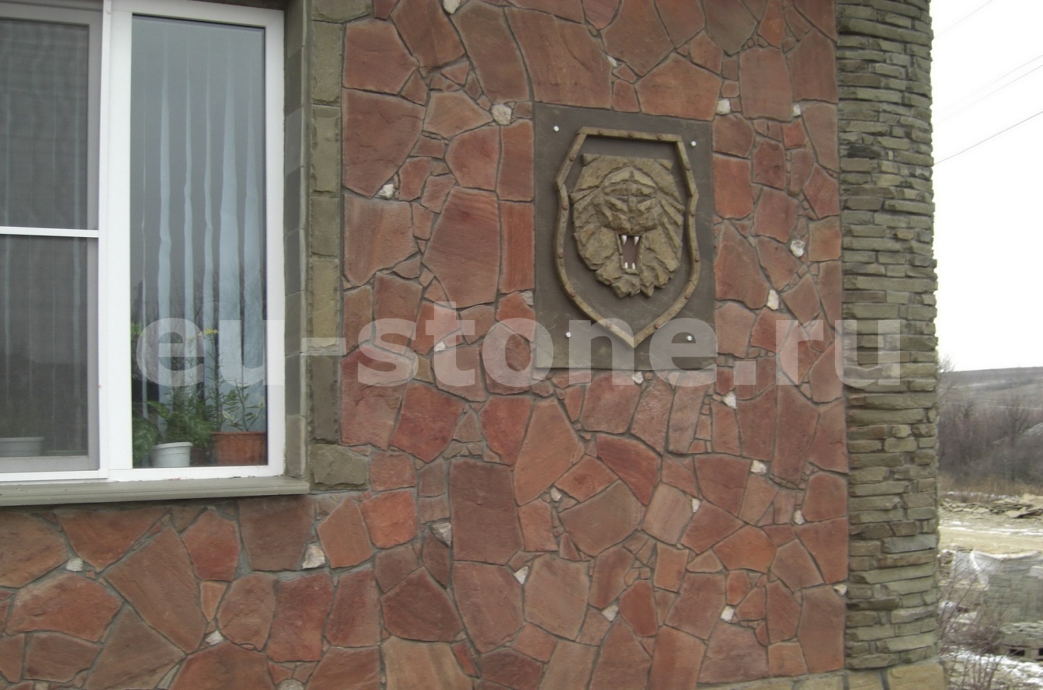 Песчаник красный